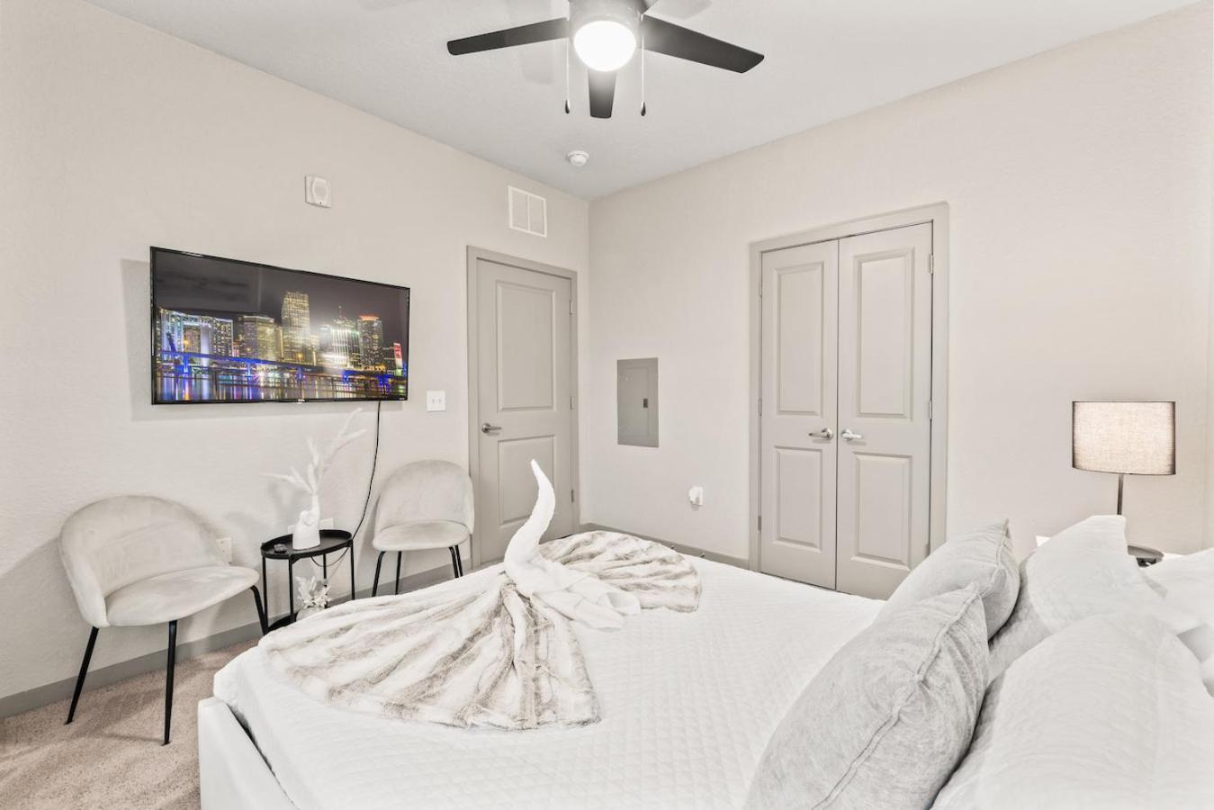 Tropical Field 1 Bed In Downtown With Free Parking Apartment Sankt Petersburg Exterior foto